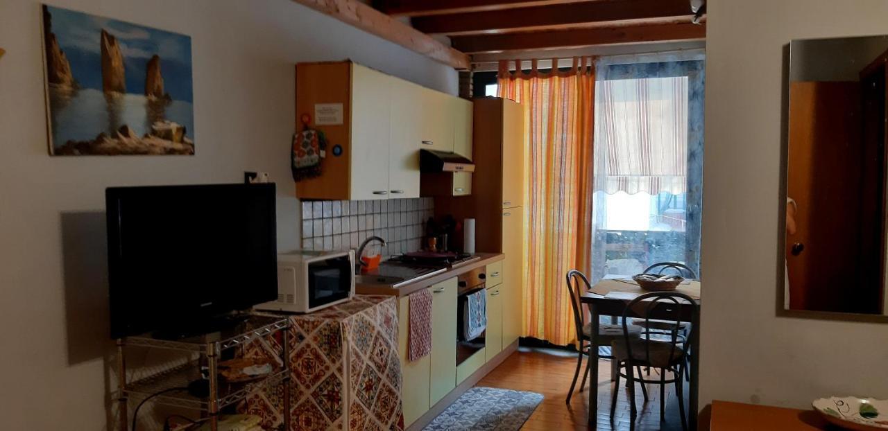 Apartment Trezza Aci Trezza Eksteriør bilde
